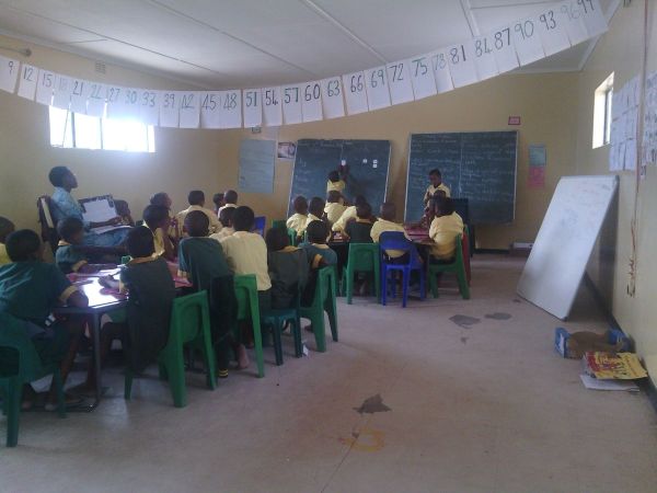 teacher conducting Tier 1 Word Study intervention